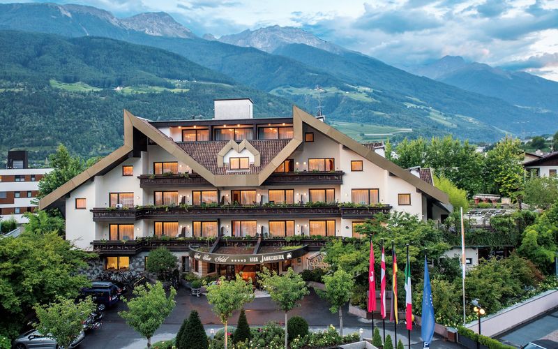 Anfahrtsskizze zum Hotel Vier Jahreszeiten in Schlanders, Südtirol