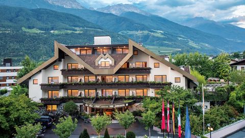 Anfahrtsskizze zum Hotel Vier Jahreszeiten in Schlanders, Südtirol